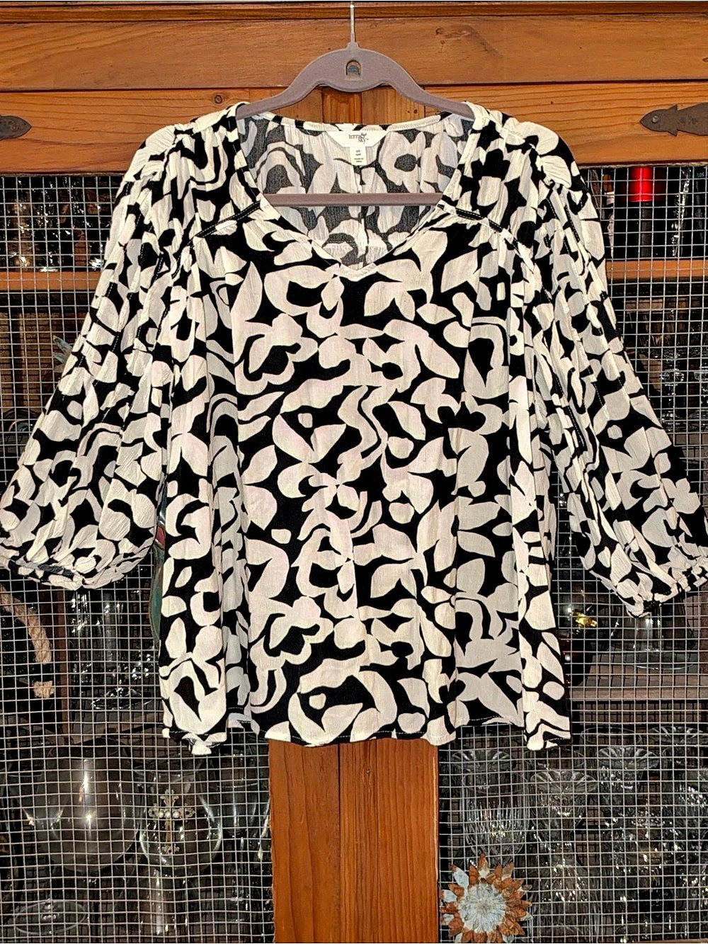 Terra & Sky Abstract Blouse in Black & White Size 0X (14W) Like New